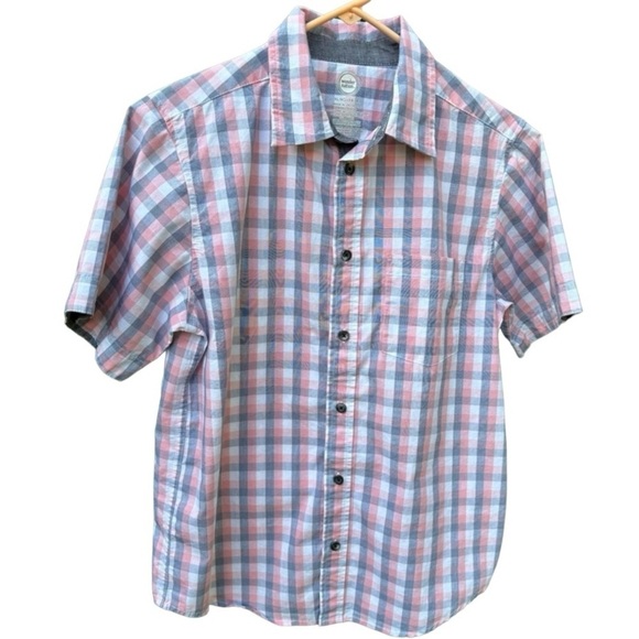 Short Sleeve Stretch Button Up Plaid Shirt 🌟 - Picture 2 of 8